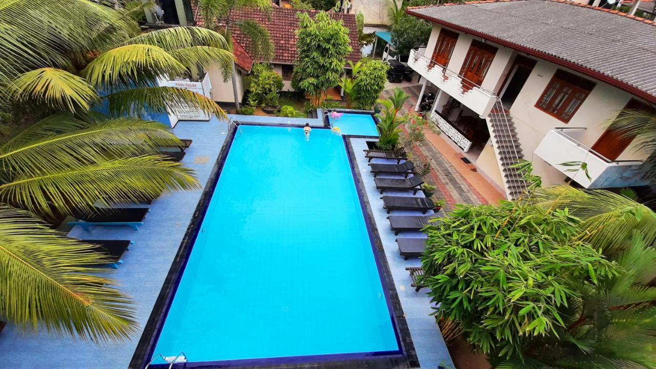 The Lodge أونا واتونا المظهر الخارجي الصورة